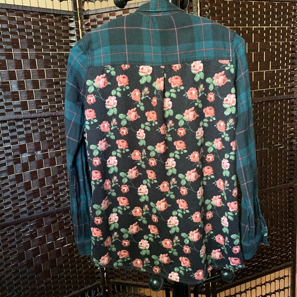 Flannel shirt - Picture 6 of 7